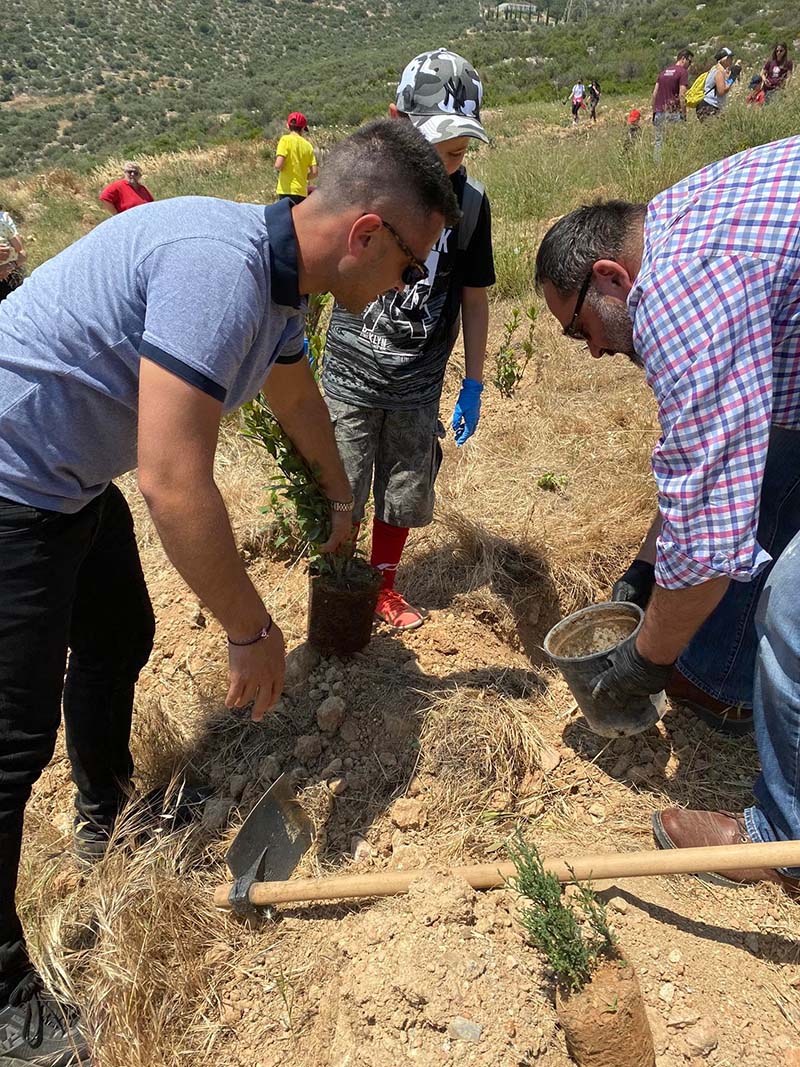 Δήμος Παιανίας: Ξεκίνησε το πρόγραμμα περιβαλλοντικής ευαισθητοποίησης των μαθητών - Σε εξέλιξη οι δενδροφυτεύσεις
