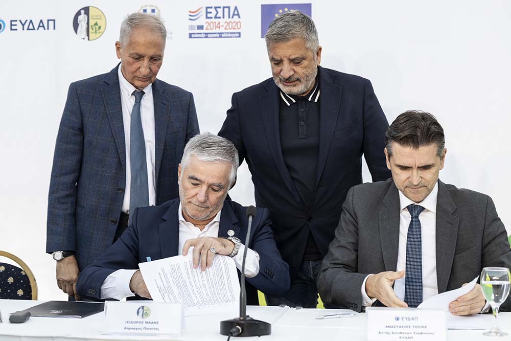 Υπεγράφη η προγραμματική σύμβαση για το δίκτυο ακαθάρτων στην ΔΕ Παιανίας