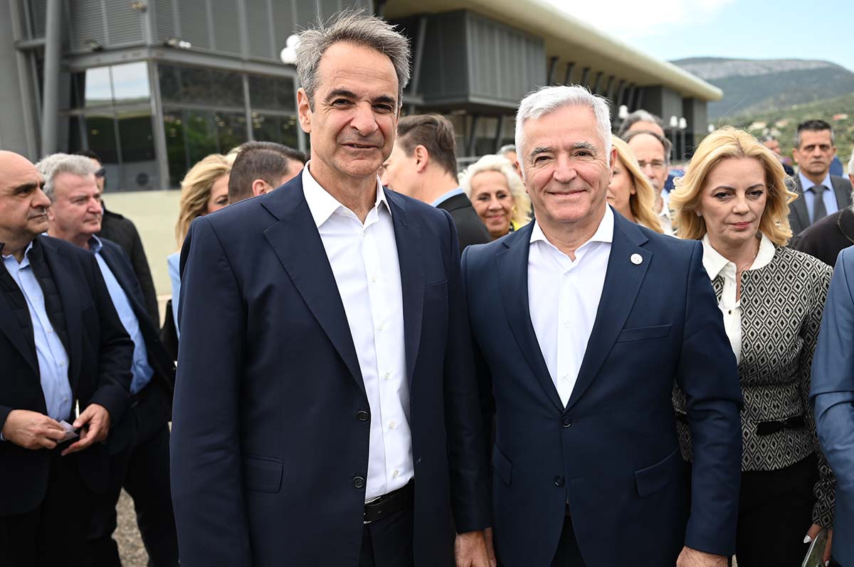 Στην Παιανία ο πρωθυπουργός - Την ανάγκη επενδύσεων στις προσβάσεις έθεσε ο Δήμαρχος Ισίδωρος Μάδης