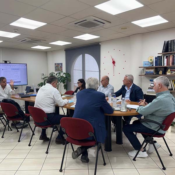 ΔΗΜΟΣ ΠΑΙΑΝΙΑΣ: ΣΥΝΑΝΤΗΣΗ ΕΡΓΑΣΙΑΣ ΓΙΑ ΤΗΝ ΑΞΙΟΠΟΙΗΣΗ ΤΩΝ ΑΠΕ