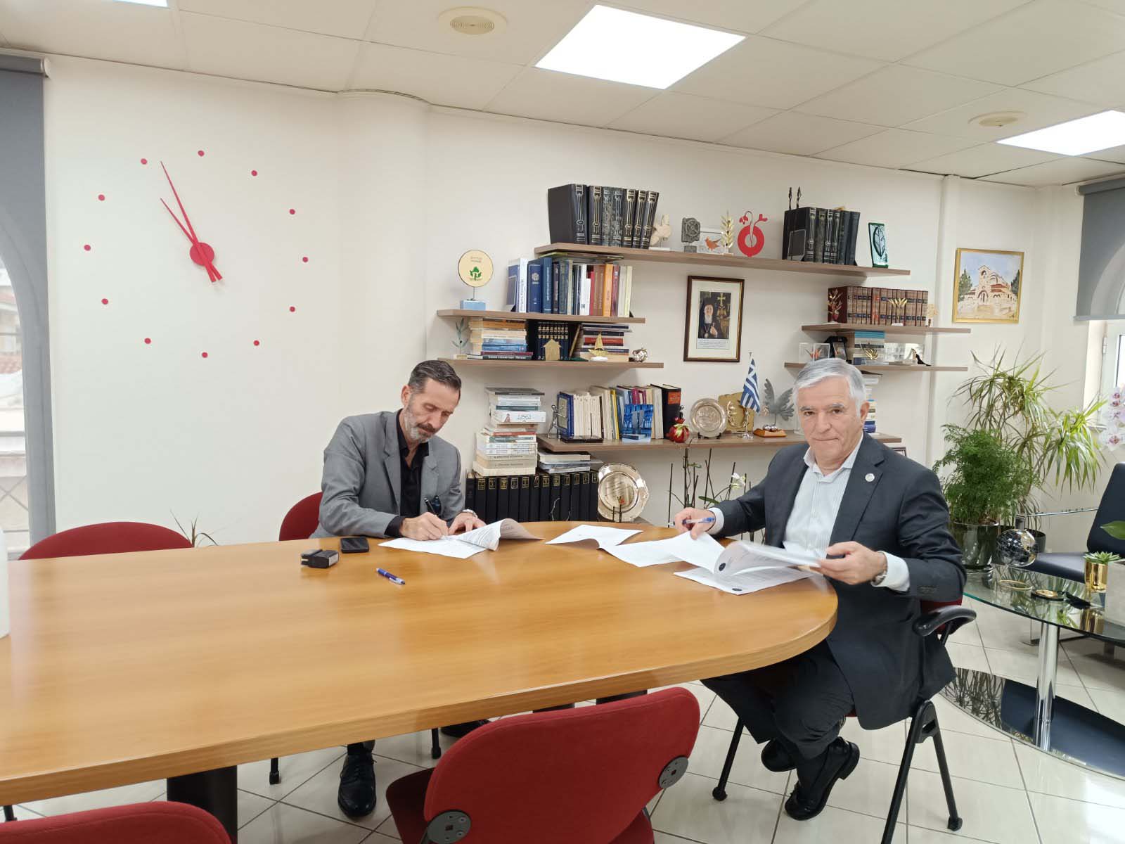 Δήμος Παιανίας: Υπογράφηκε η σύμβαση για την αποκατάσταση των δρόμων στα Γλυκά Νερά